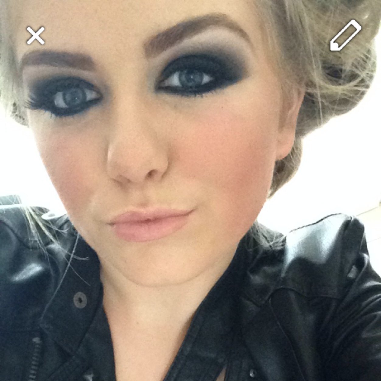 ElliexxxxEllie's profile picture. 