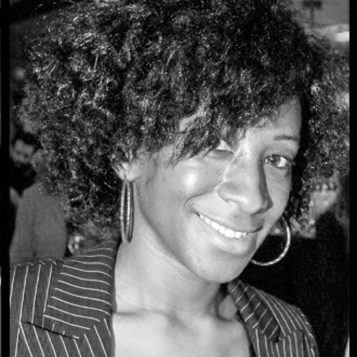 PR Manager @MyBroadSt,natural hair enthusiast, mother to a princess, lover of Bham community, the Art Nouveau movement & all things #Brumlive