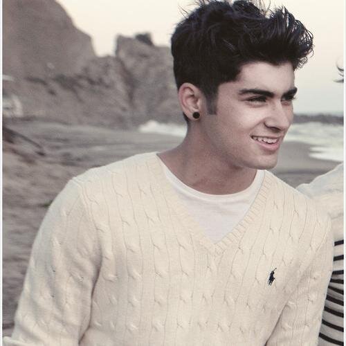 TNH_saved_4's profile picture. FREE Follow but if you think im a carrot then FOLLOW my acc @ThoseNineHeroes ! I FOLLOW BACK (ASK)