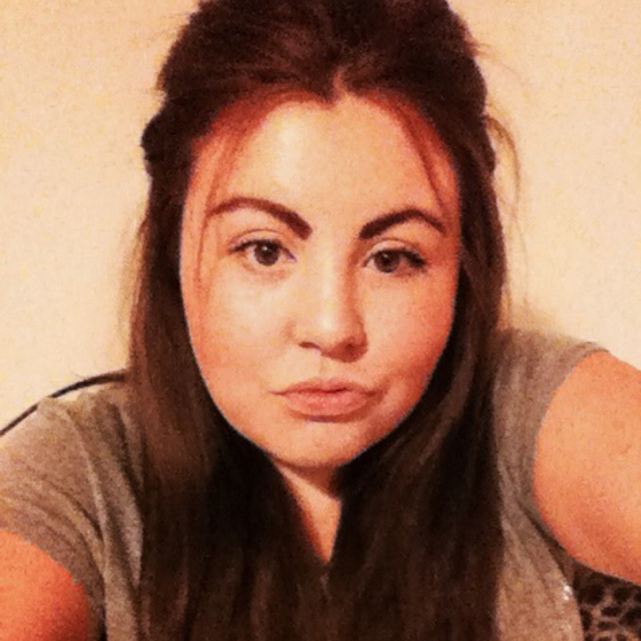 GemzClark's profile picture. ♥♡ τяuṡτ ηơ мaη fεaя ηơ вι̊τcн ♥♡ follow me and I'll chase you ;)