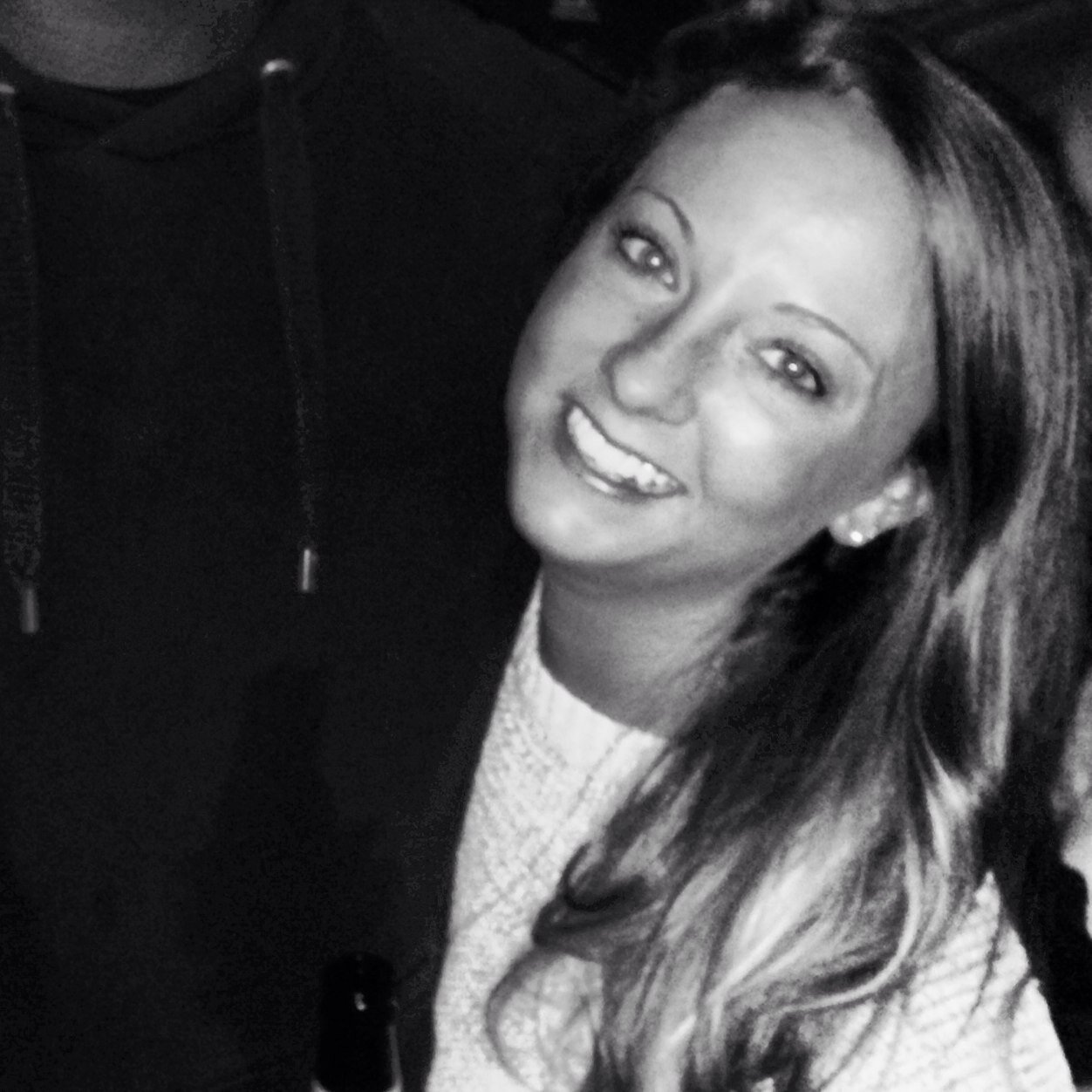 Erica8145's profile picture. ✌️ Go confidently in the direction of your dreams. Live the life you have imagined. -Thoreau