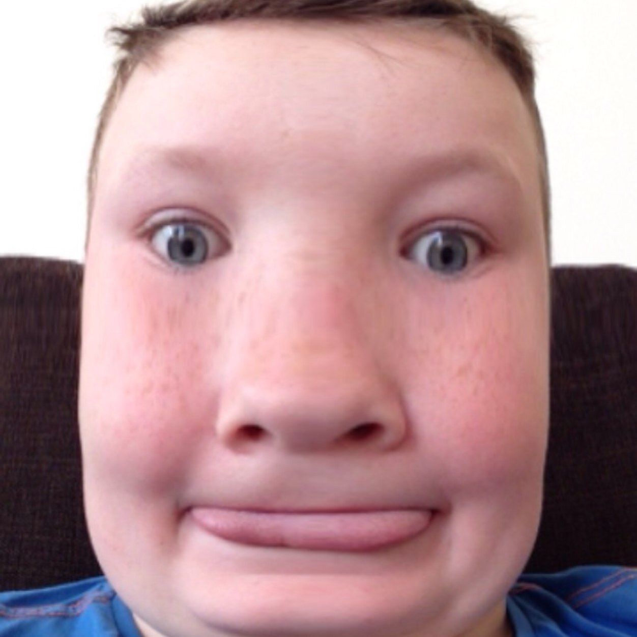 nonotibris's profile picture. Venez suicez moi c'est gratuit c'est pas chère quoi !!!