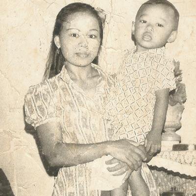 Satu diantara Dua Bidadari Kita adalah IBU
