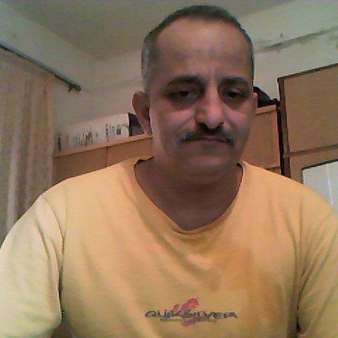 im seryan i liev in serya devorse man ilok for old wome candean or auostrelea or to remov ther to mared to remen together