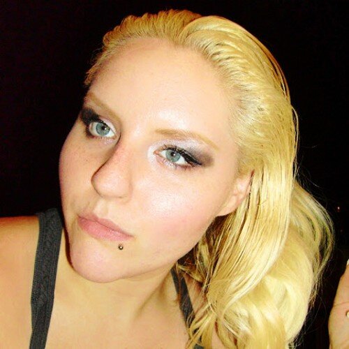 Cosmetologist, Sucker for Self-Made Art, Especially Limited Edition Rarities-- Trip Hop Is My Life