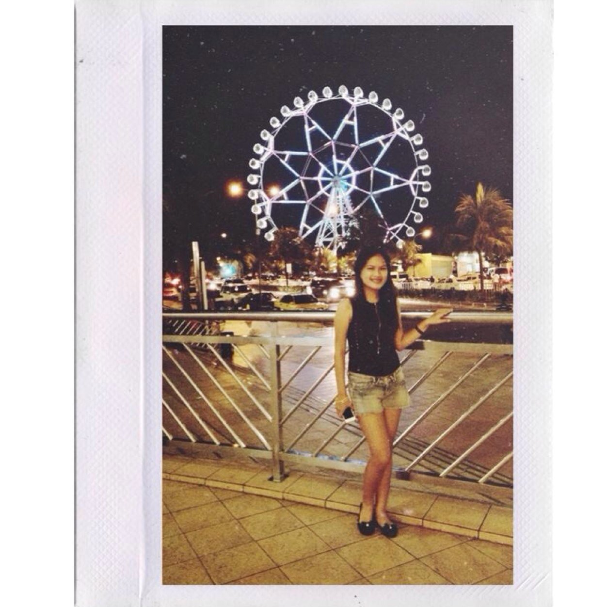 15| single | Awesome. I can't describe myself in just 160 characters. There are more in me, you should know me well. I bet it's gonna be fun though. ♥