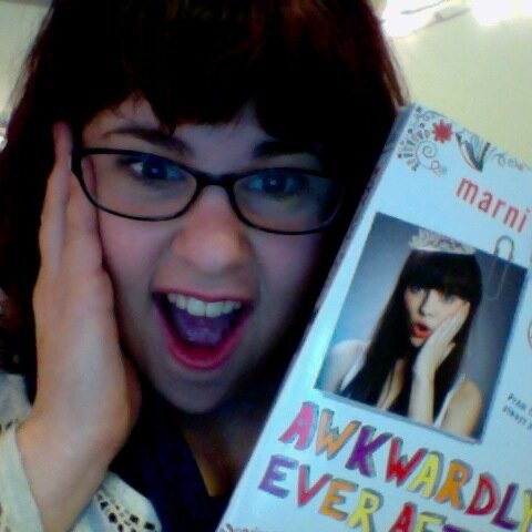 (She/Her) YA author of Awkward, Decked with Holly, and more! Fully vaccinated and masked.