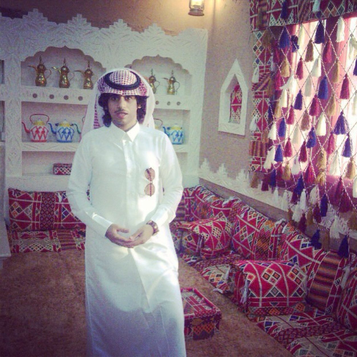 14Asmar's profile picture. اللي تـركني عـرف اني اكبر من مقامه واللي تركته له الـشرف انـه عرفني ♡❥25CCAF67