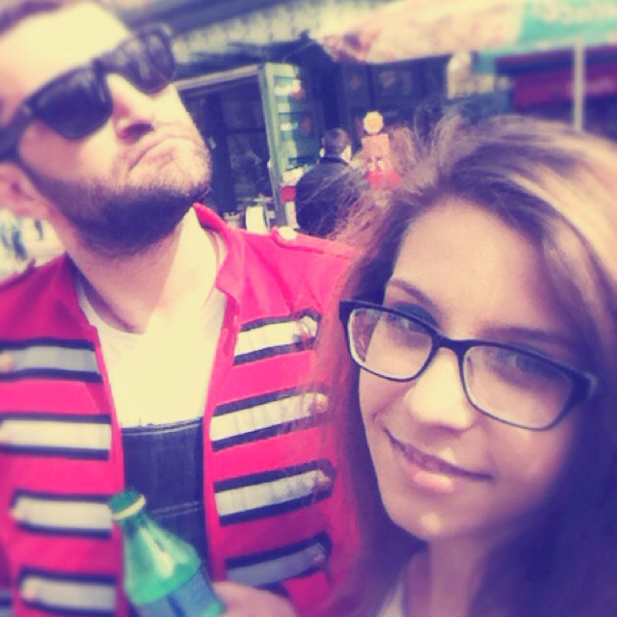 Choregrapher at Red Move and background dancer at Alessia Official. 16 years old