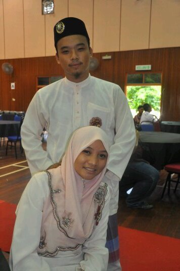 assalamualaikum.. kata smngt saya PROVE she is the one I love...munirah3..akmun17 its all about you