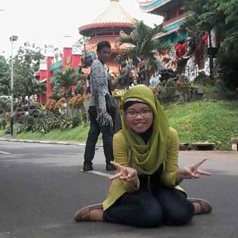 Midwife.. STIKes Abdi Nusantara