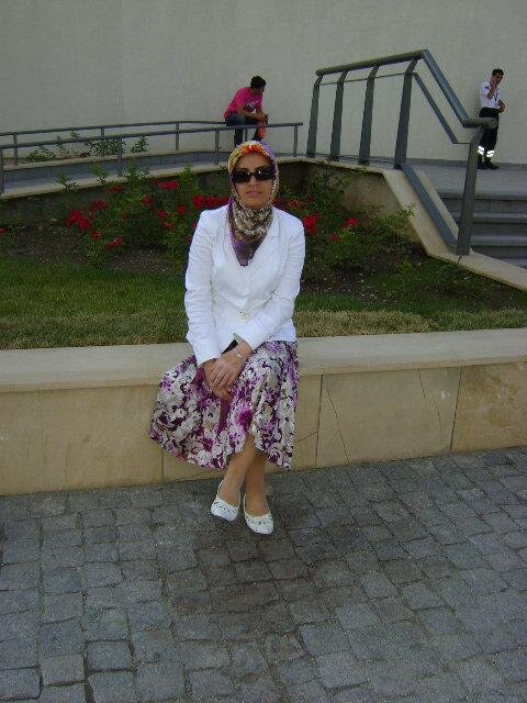 25Oznur's profile picture. 