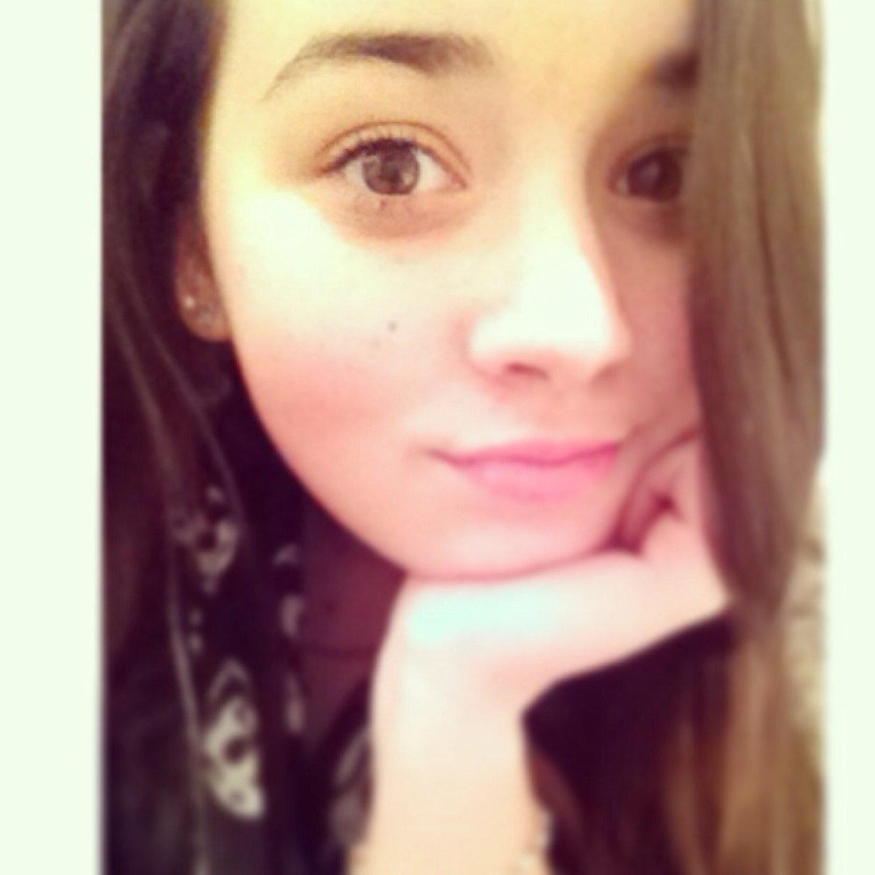 I dont have access to this account anymore:( please follow my new @ZIALLOBRlEN /emma xx