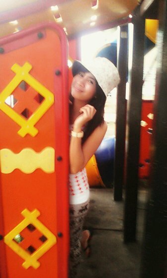 Accounting Staff / Pursuer of Dreams / Self-Motivator / :)