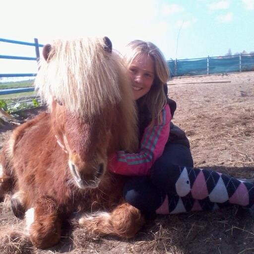 paarden-keily-lucky-esra-handbal-