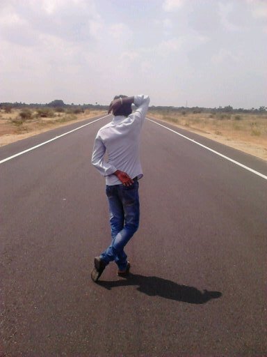 vignesh_saki's profile picture. 