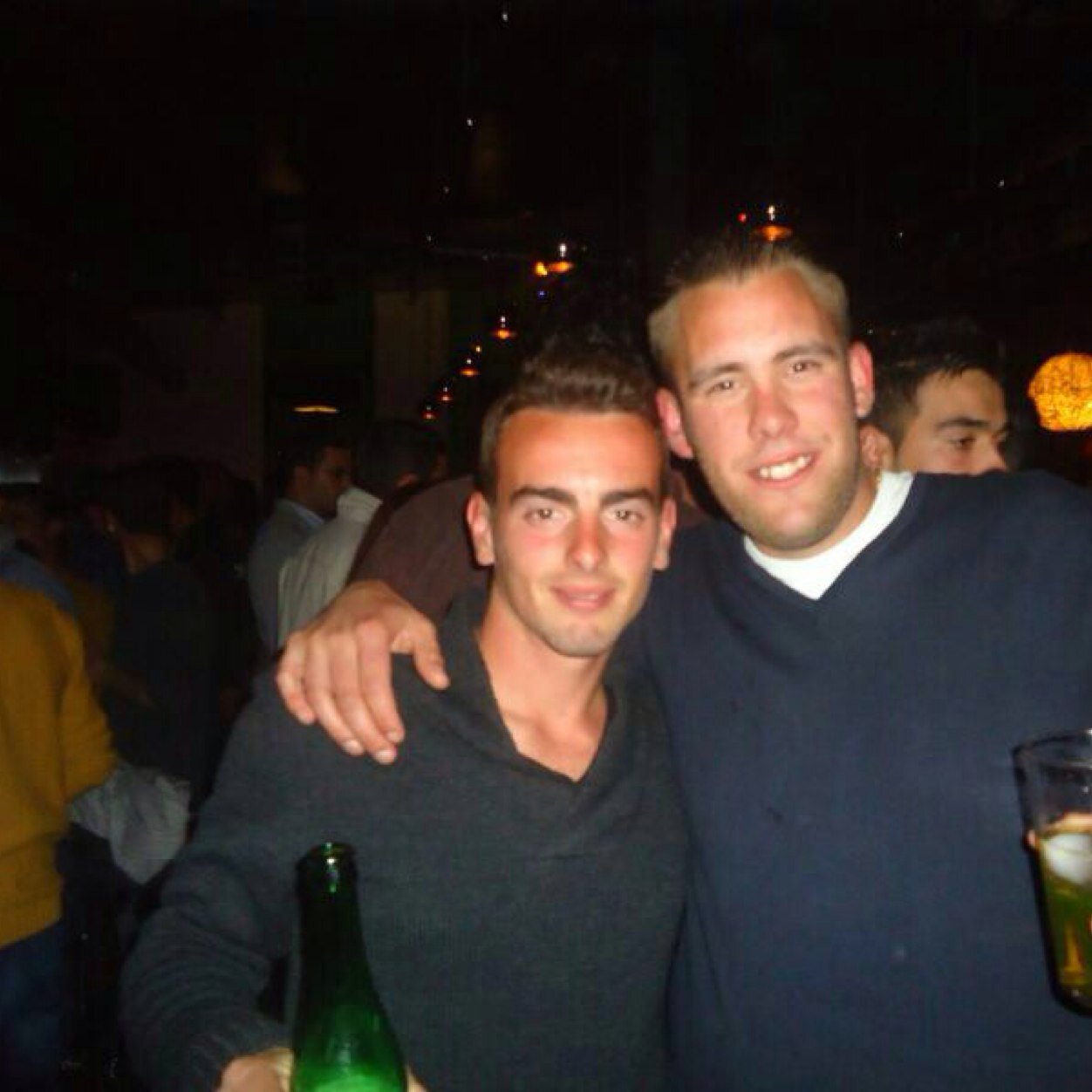 andresboby1's profile picture. 