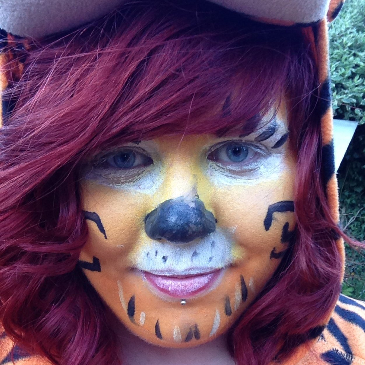 Handarr's profile picture. I'm 'breathtakingly adequate'.