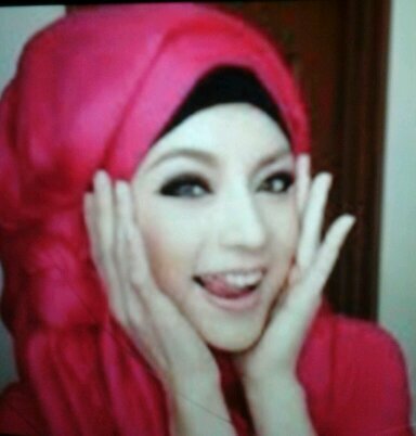 TinaBlade's profile picture. 