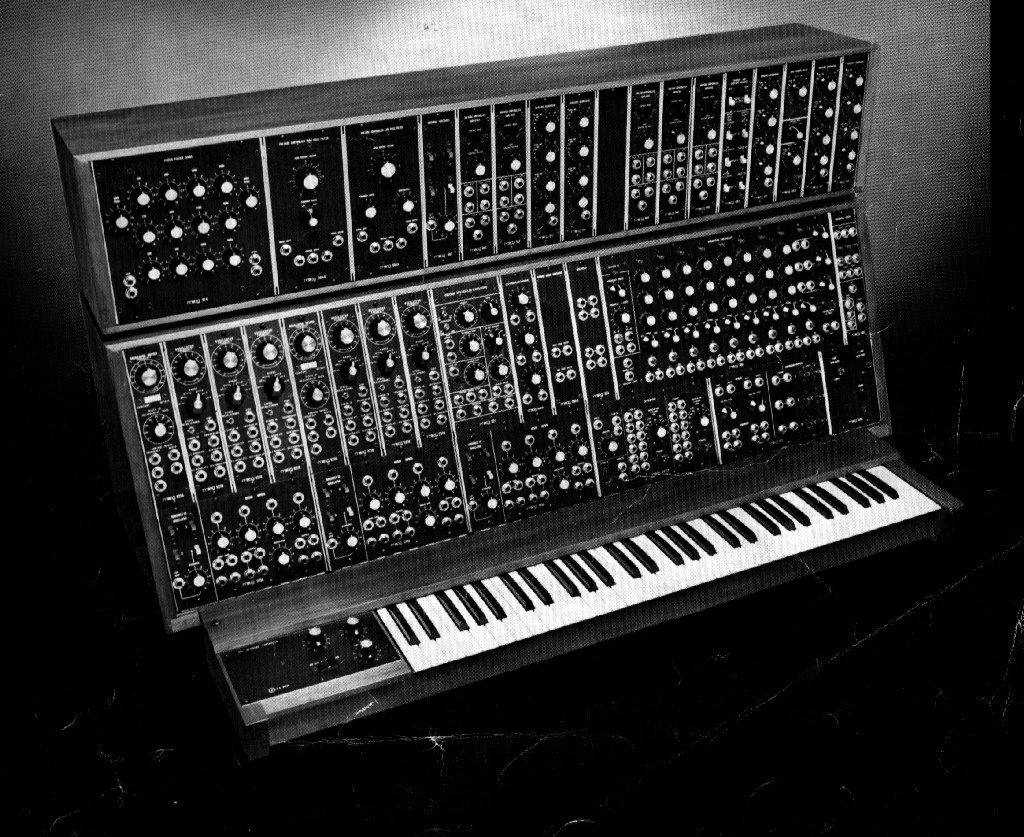 keesdevries17's profile picture. Moog noise lover