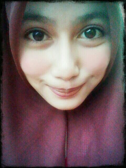 saya FieyRA \\ 16 \\. YOU follow me ?? I follow you back :)