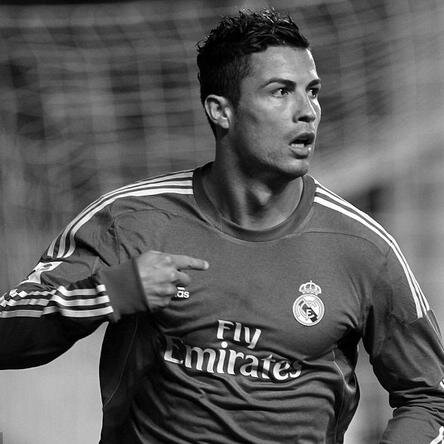 Para Toodas ou Todos, que adimira o Futebol do #CR7, Tudo Sobre CR7 SIGA https://t.co/KcDJtVM84S  (: , Madrinha: @NeyGarotoLouc   I