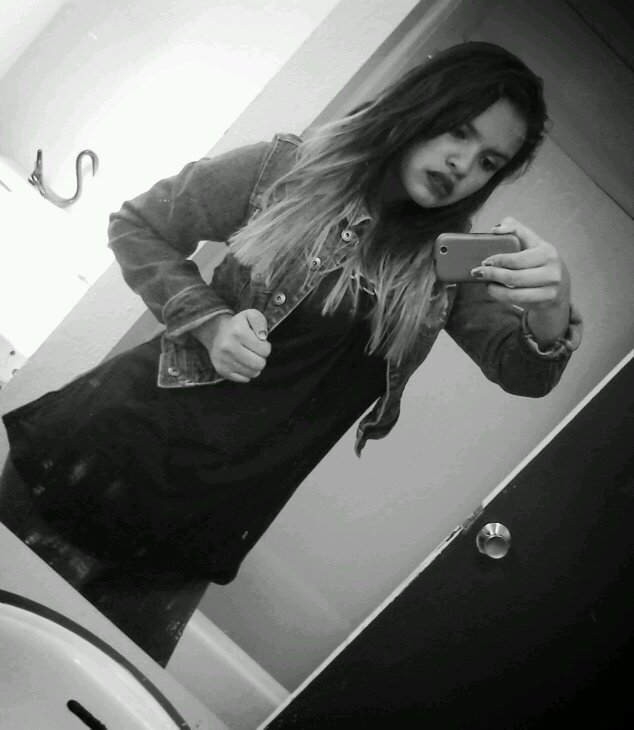 15_Freshmen_C-town_single_Follow for a follow back_I don't follow fakes_instagram-raid3rsgurl4lif3_Snap-carmen13love