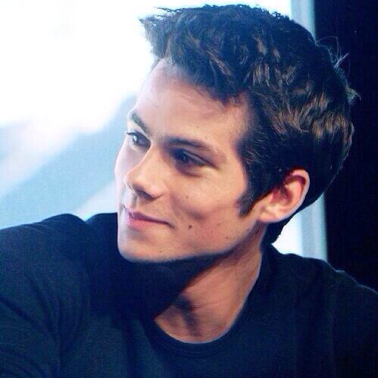 @dylanobrien-Teen Wolf, TVD, Arrow, Suits, The 100 - @hedleyonline ❤️