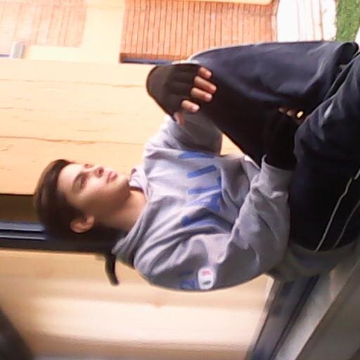 I am tennis player and giutar i want  look llike Nadal and  Slash