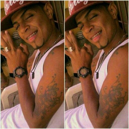 -En Verda Me SiientOh Rara Cuando Me Twittea Esa Forma Tulla Papii Me Tripea Somo Dos SicOpata En La Cama Yea AsiiendO El #AMORRR