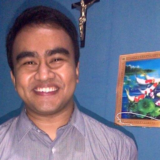 reosipasulta's profile picture. Hidupku dari Tuhan dan untuk Tuhan.. :))