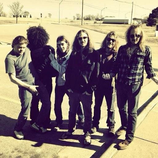 Item9MadHat's profile picture. Iowa City's Rock Band | We ain't famous but we know how to party
