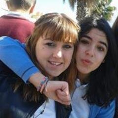 un aplauso por esas mujeres k se hicieron mas fuerte pk un estupido no las supo valorar