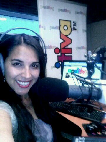 Locutora y Productora en RADIO POSITIVA.. http://t.co/vVq4JRMvKn

http://t.co/JkHY7PTnhy

http://t.co/DFH9rcQsfh