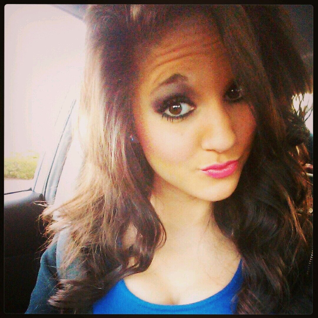 #Junior #BCTC #Lexington #BBN #HootersGirl #WelcomeToMyLife :)