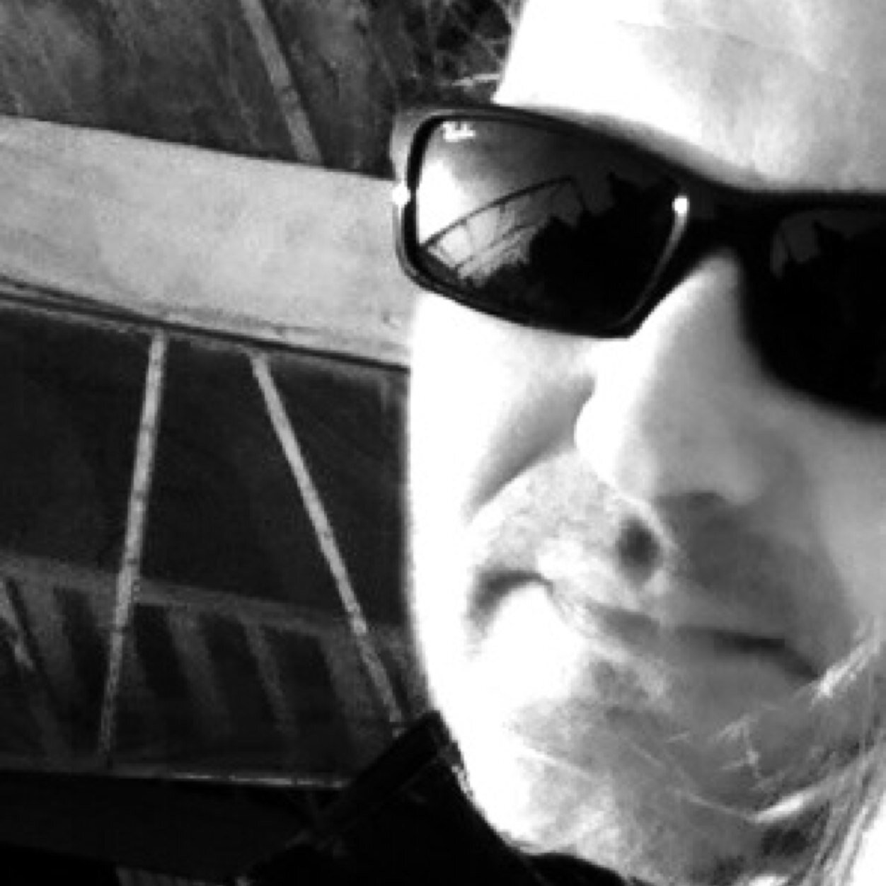 maurivolpi's profile picture. 