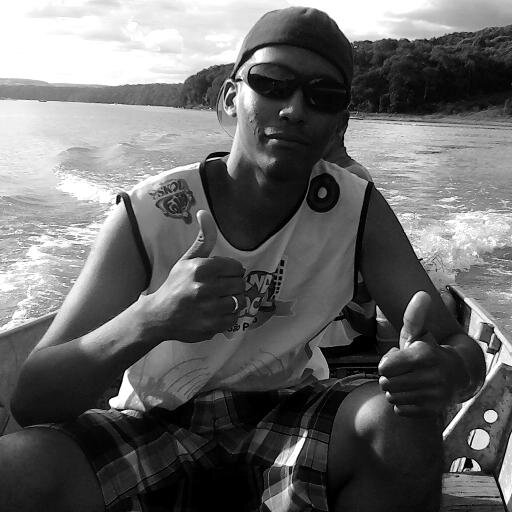 Não sei como aconteceu
Dava tudo pra saber
Onde você se escondeu ♪