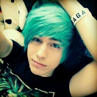Back up for @aidenthatloser