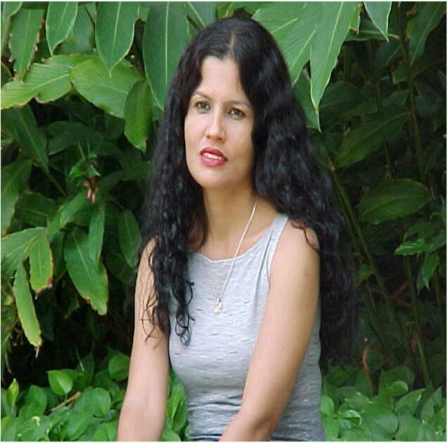 Soy la santa hija de Dios.              Mi Corazón es el camino.              Mi mente es la verdad.                     Mi Alma es la Luz.