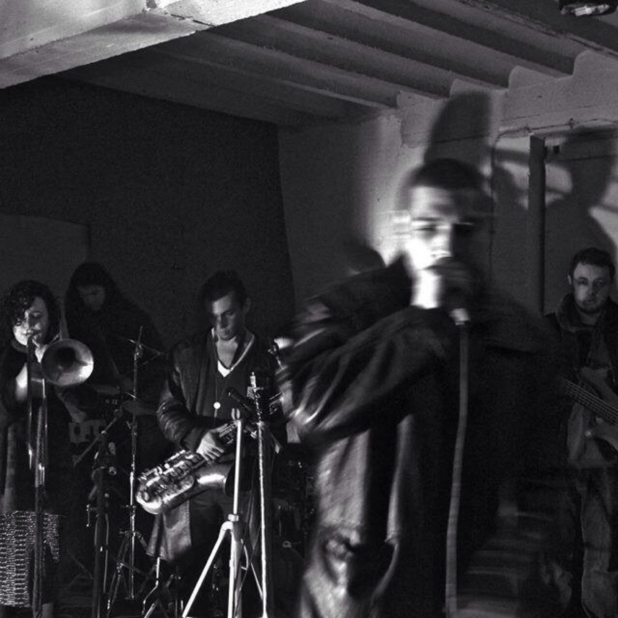 Forward Thinking Reggae Dub 8 piece based in London. https://t.co/sQqCfKIpwr For bookings contact sedubcollective@gmail.com