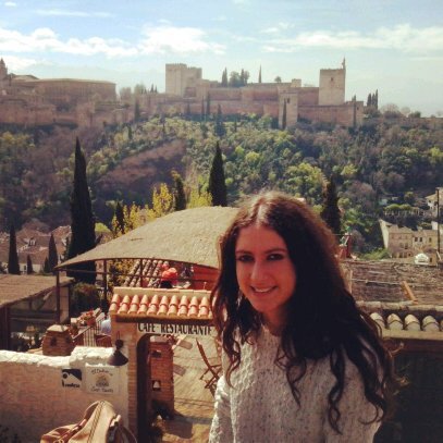 FatimaAndujar94's profile picture. 