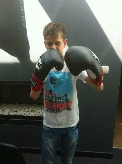 Kajtje045's profile picture. instagram kajfortunasittard
snapchat. kaj045