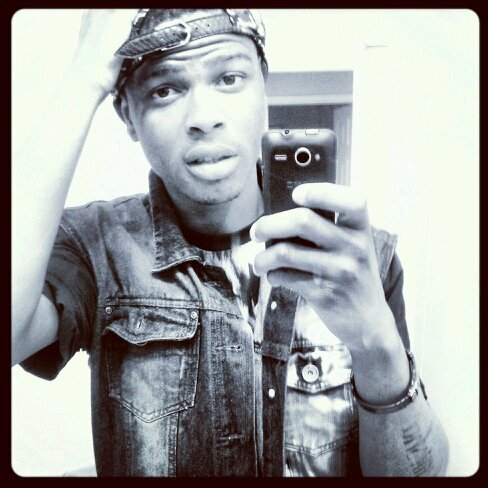 #JaylenHolloway, A Rapper with great knowledge and intelligence, who is looking forward to bigger and better things. #Forever Focused