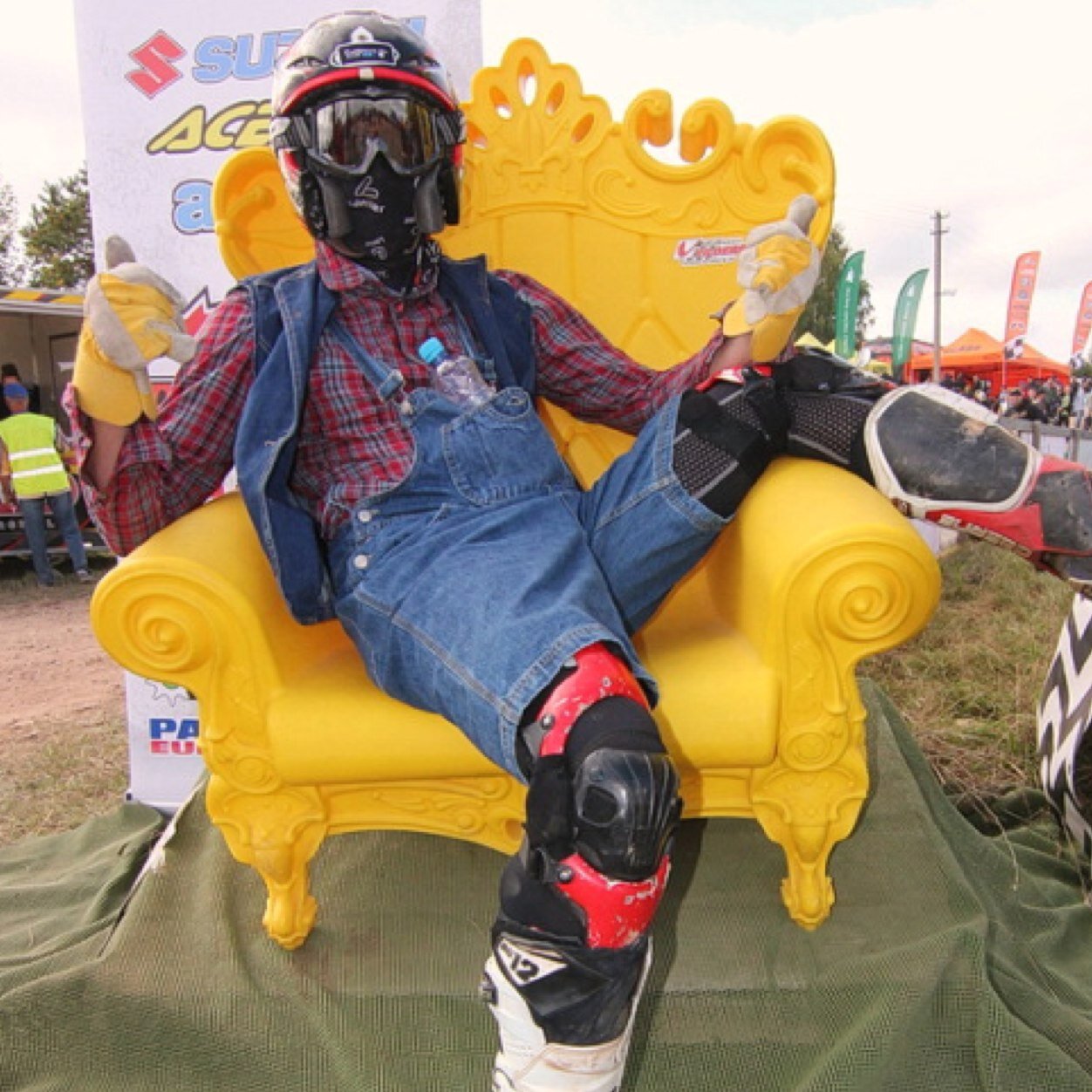 Pro goon racer from Latvia,Inspired by Ronnie Mac and I'm the baddest somva goon on 2 wheels!!