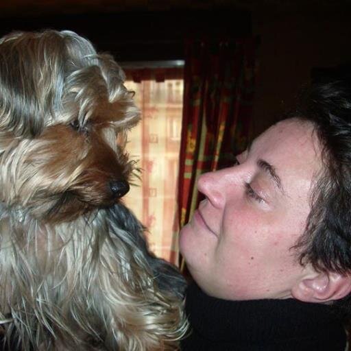 H24Sandy's profile picture. Infographiste, graphiste, dessinatrice, couche tard et lève tôt, chevalier jedi au cœur perdu.