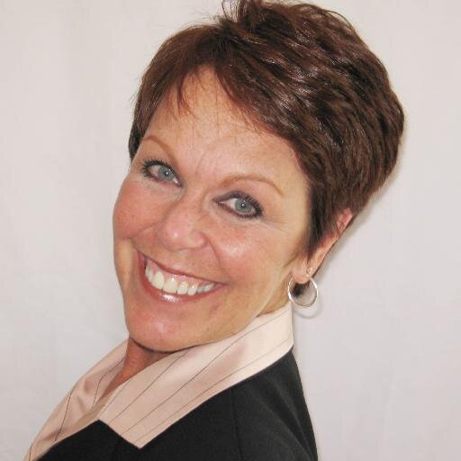 An advocate for businesses and organizations that want to create a lasting brand experience.
