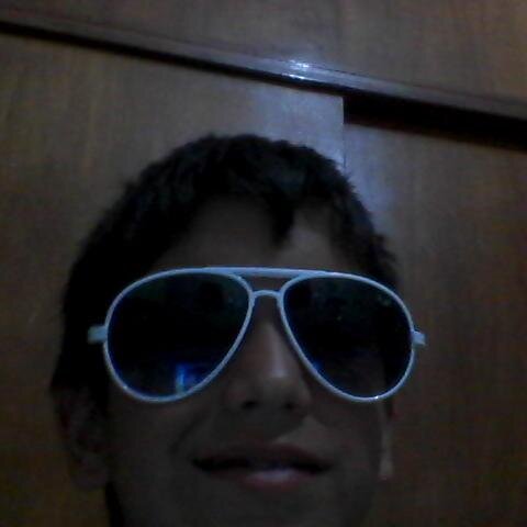 soy fachero quereme soy malo  no me ables  si me ams amame como yo te amo
