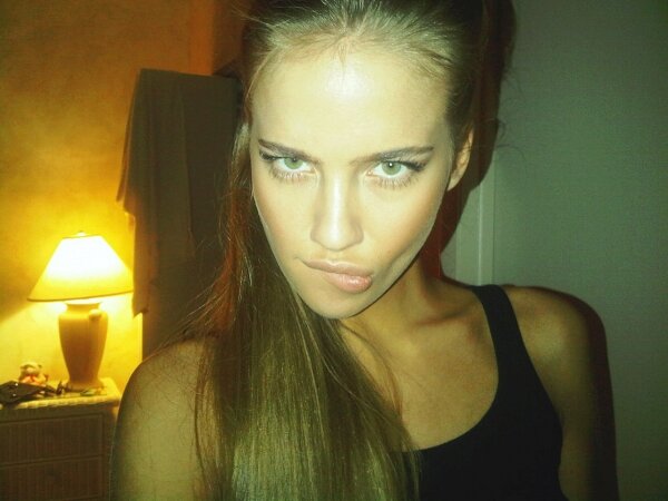 FloriaBodwell's profile picture. One day she's going to get over you. And on that day you'll realize that you love her.