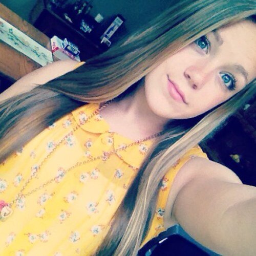 IlseHolcblat's profile picture. We fight like a married couple, talk like BFFs, flirt like first loves, & protect each other like siblings. Face it baby, we're meant to be.