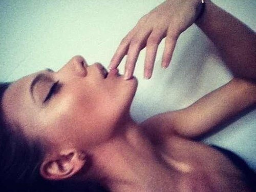I'm difficult, I'm weird, and I get jealous easily, but I'll love you like there's no tomorrow.